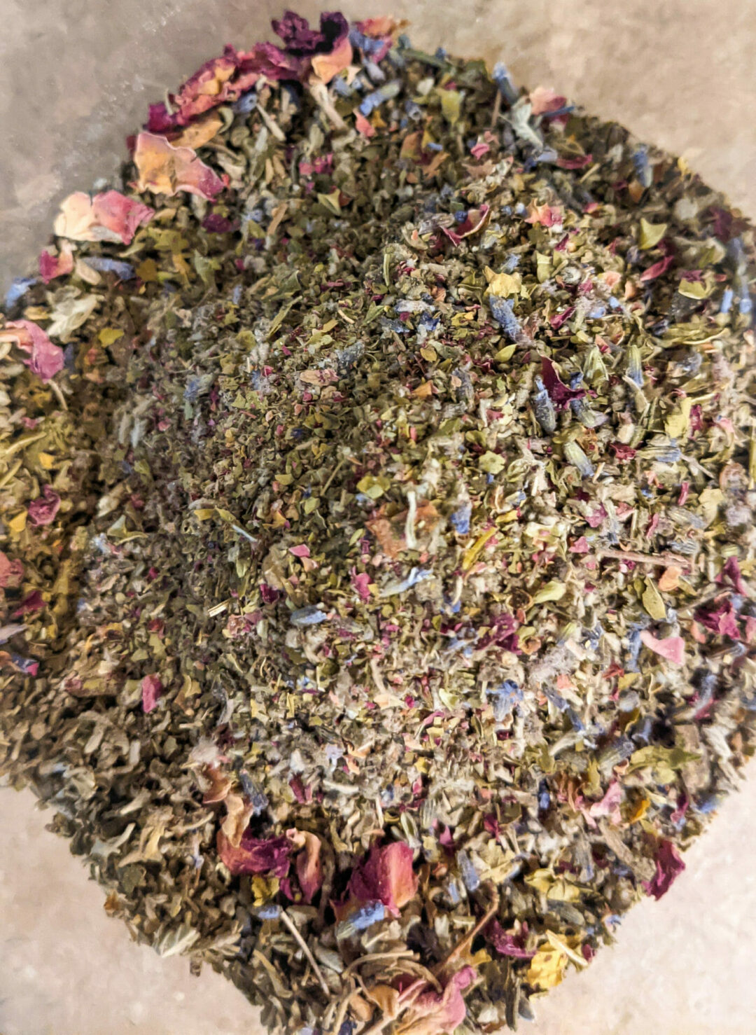 Organic Herbal Blend from Smokably - Mullein, Skullcap, Damiana, Lavender & Rose
